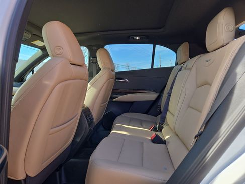 Used 2025 Cadillac XT4 Premium Luxury w/ Technology Package image 13