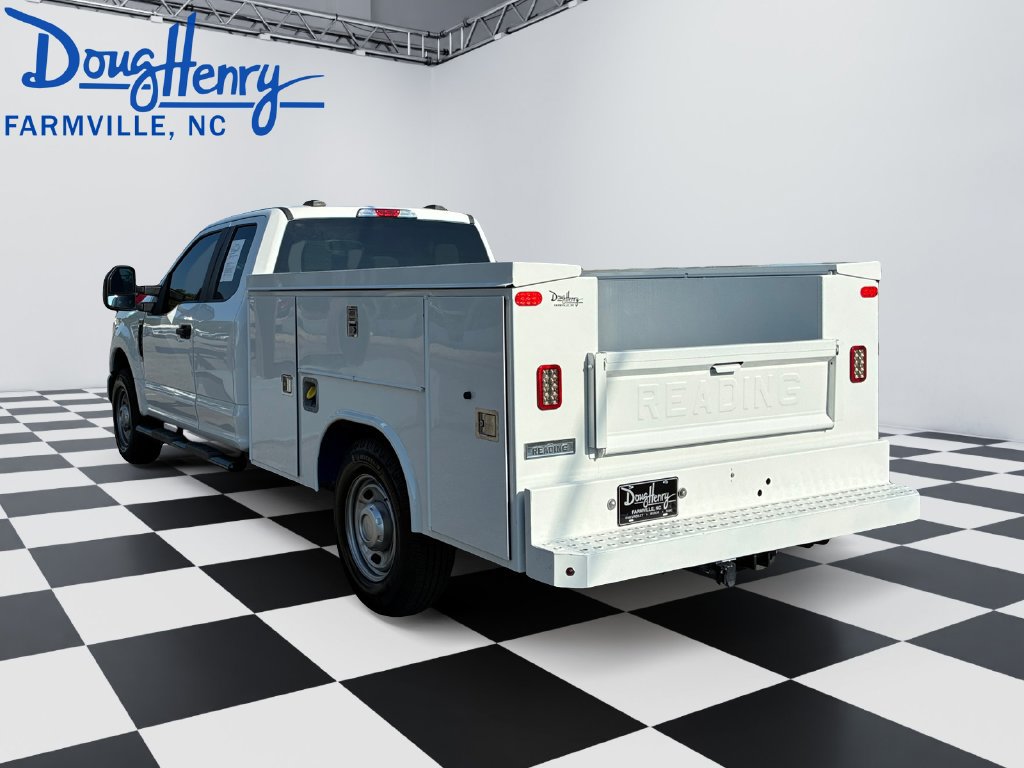 Used 2021 Ford F350 XL w/ Power Equipment Group RWD image 3