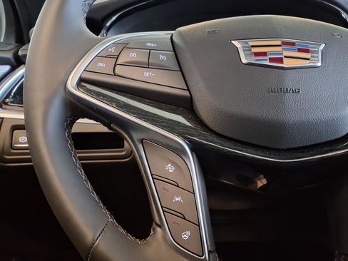 New 2025 Cadillac XT5 Premium Luxury image 18
