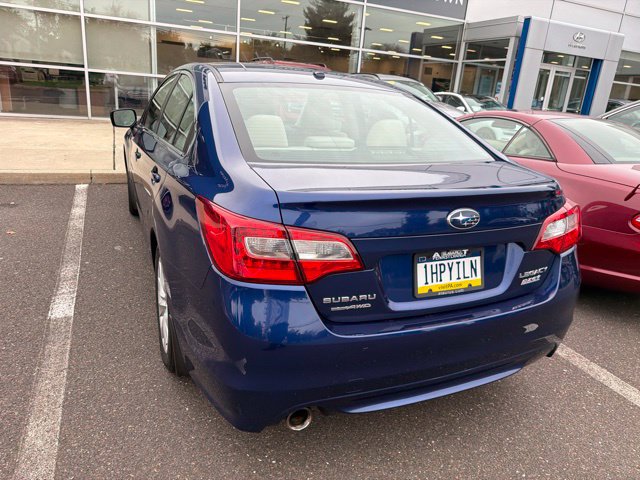 Used 2015 Subaru Legacy 2.5i Premium AWD/4WD image 11