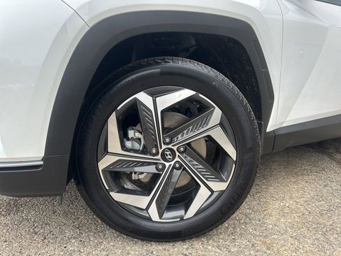 Used 2023 Hyundai Tucson SEL w/ Convenience Package image 2