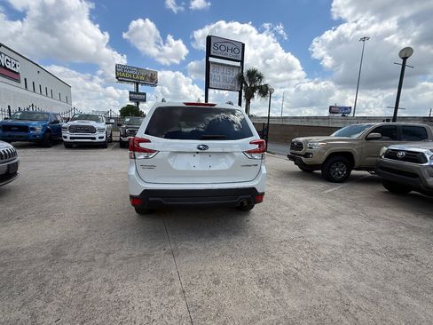 Used 2022 Subaru Forester image 5