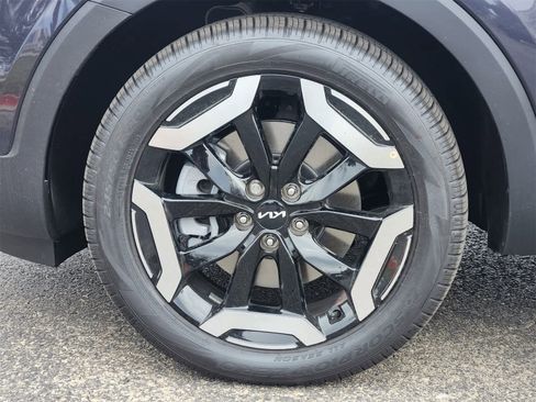 New 2025 Kia Telluride EX w/ EX Captain's Chair Package image 9