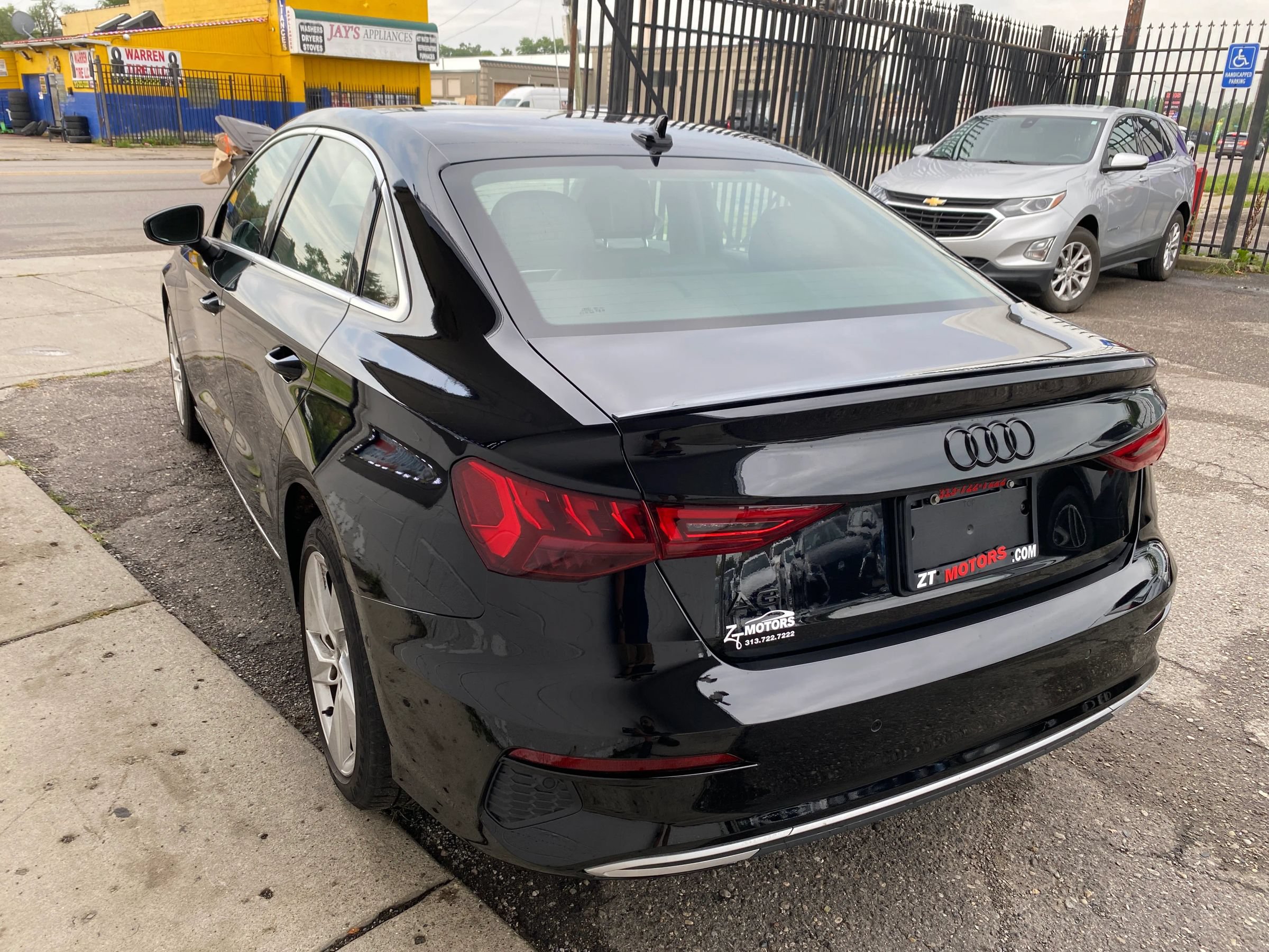 Used 2024 Audi A3 2.0T Premium FWD image 2