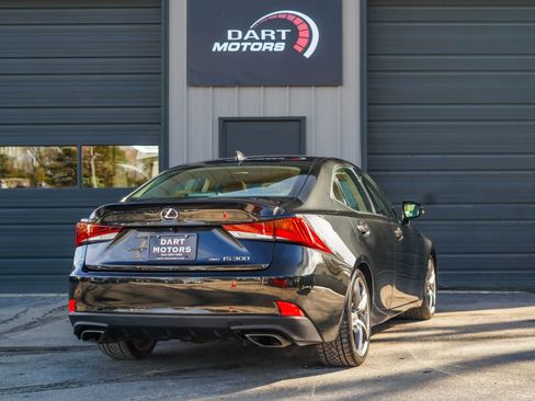 Used 2018 Lexus IS 300 AWD w/ Comfort Package image 7