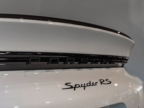 Certified 2024 Porsche 718 Boxster Spyder RS image 15