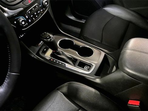 Used 2020 Chevrolet Equinox Premier image 33