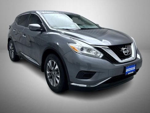 Used 2017 Nissan Murano S image 3