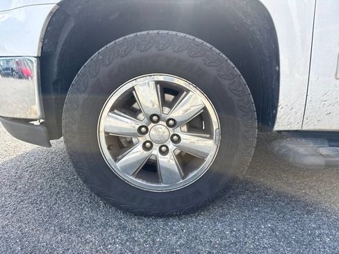 Used 2013 GMC Sierra 1500 SLE w/ Power Tech Package AWD/4WD image 3