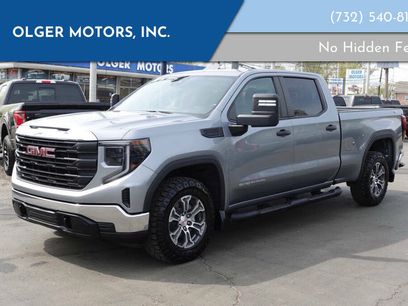 Used 2023 GMC Sierra 1500 Pro w/ Pro Value Package