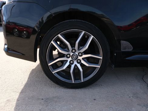 Used 2015 Scion tC image 15