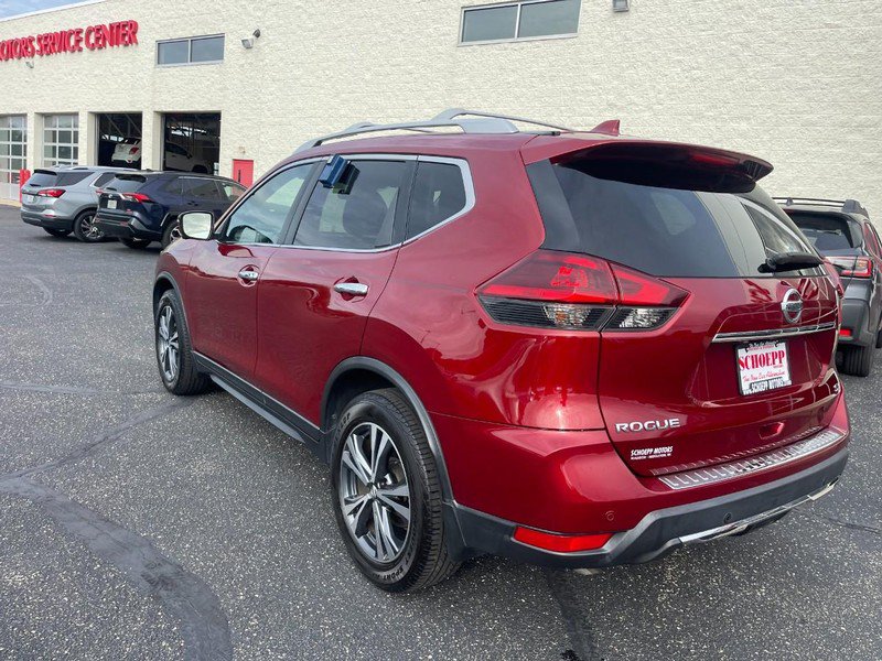 Used 2019 Nissan Rogue SV w/ Premium Package FWD image 5