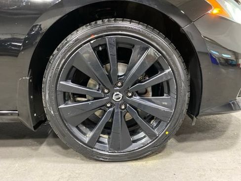 Used 2022 Nissan Altima 2.5 SR w/ Midnight Edition Package AWD/4WD image 31
