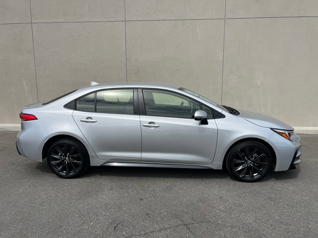 Used 2026 Toyota Corolla SE w/ SE Package FWD image 5