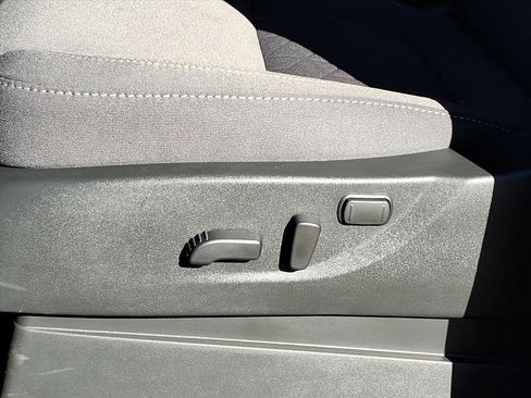 New 2026 Nissan Frontier SV w/ All-Weather Content Package image 10