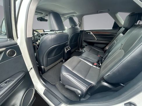 Used 2019 Lexus RX 350L FWD image 32