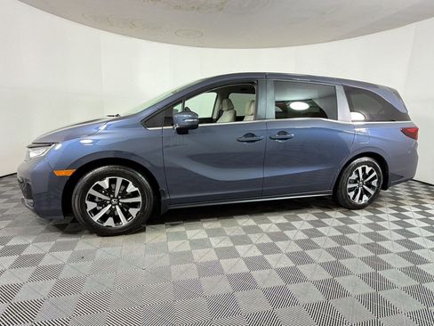New 2026 Honda Odyssey EX-L image 2