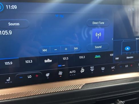 New 2026 Ford Bronco Sport Outer Banks w/ Outer Banks Tech Package+ AWD/4WD image 4