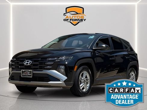 Used 2025 Hyundai Tucson SE FWD image 1