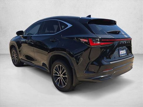Used 2024 Lexus NX 250 FWD w/ Towing Package (2000 Lbs) image 8