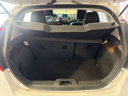 Used 2016 Ford Fiesta SE FWD image 15