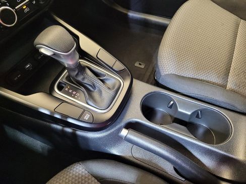 Used 2021 Kia Soul LX image 26