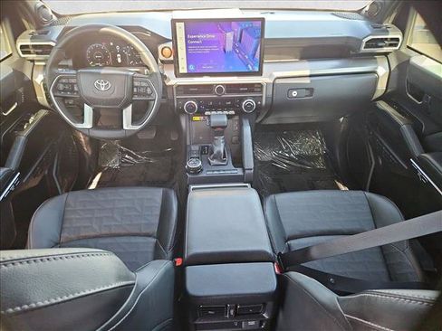Certified 2026 Toyota 4Runner TRD Off-Road Premium AWD/4WD image 24