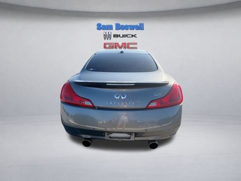Used 2015 INFINITI Q60 Sport Limited RWD image 9