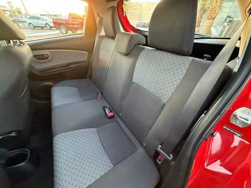 Used 2015 Toyota Yaris SE image 12