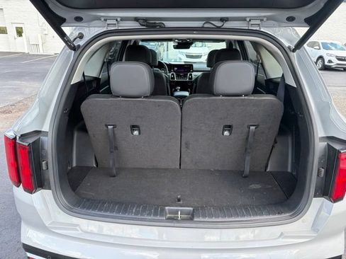 Used 2023 Kia Sorento SX FWD image 8