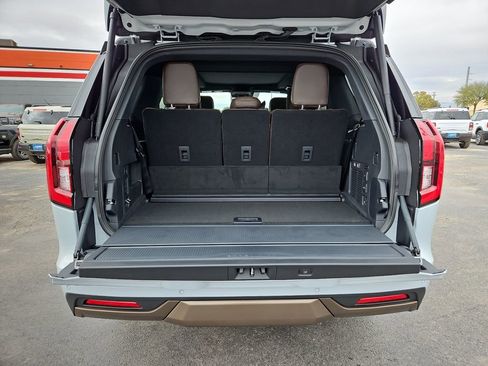 New 2025 Ford Expedition King Ranch image 18