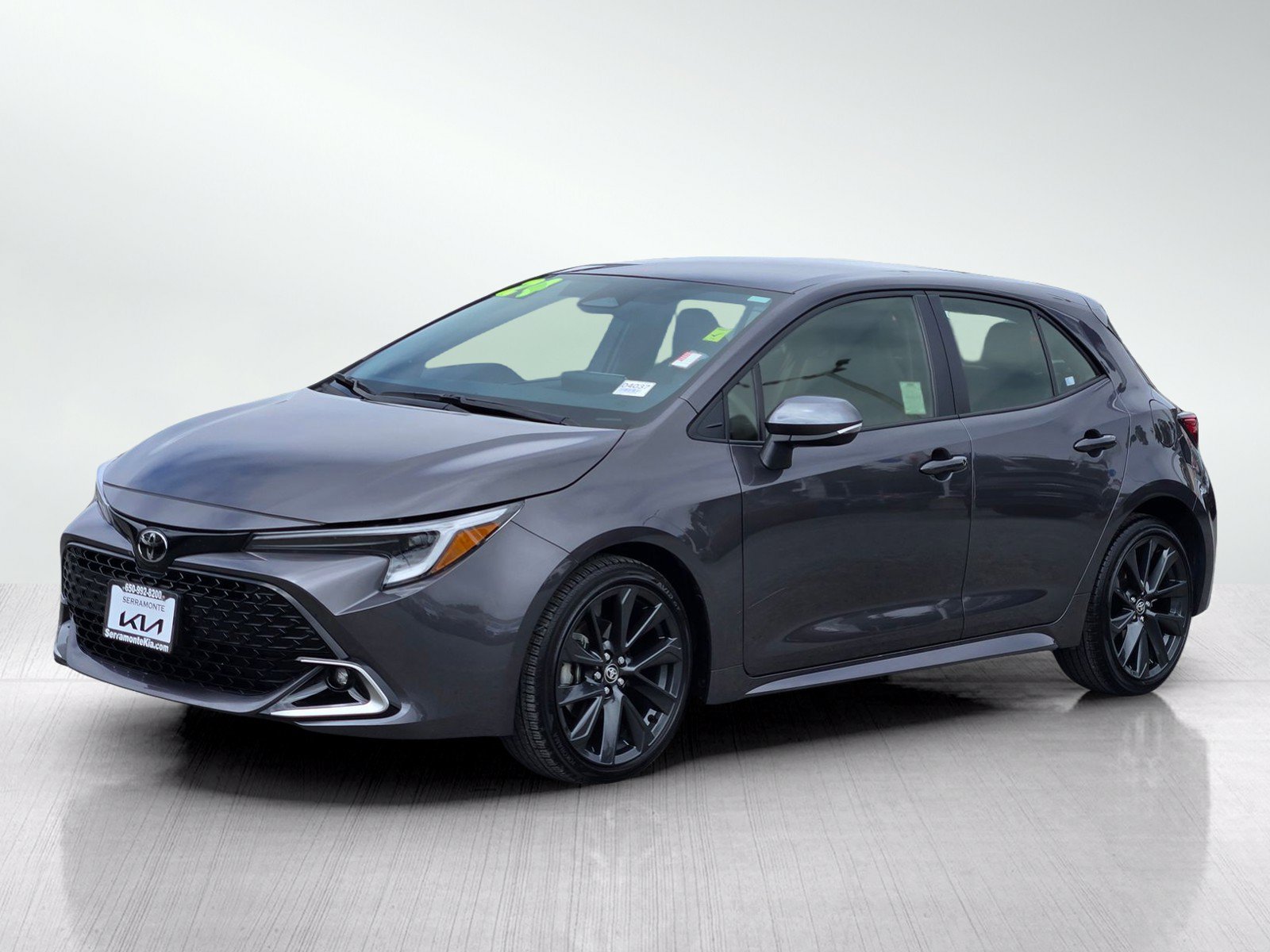Used 2024 Toyota Corolla XSE FWD image 8