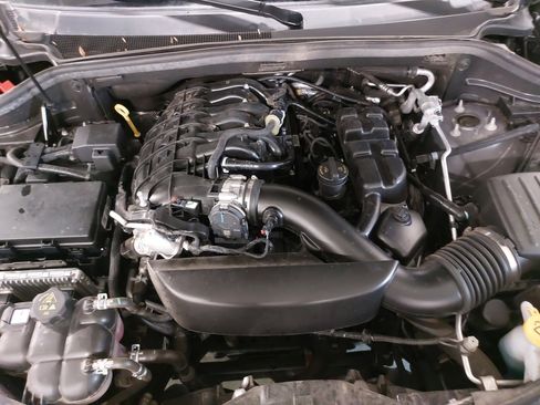 Used 2024 Dodge Durango GT AWD/4WD image 33