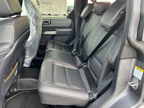 New 2023 Ford Bronco Badlands image 44