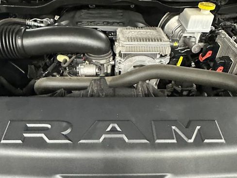 Used 2020 RAM 1500 Big Horn AWD/4WD image 7