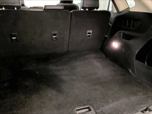 Certified 2022 Ford Edge SEL w/ Convenience Package image 33