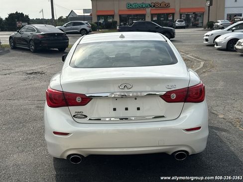 Used 2015 INFINITI Q50 Premium w/ All Weather Package AWD/4WD image 6