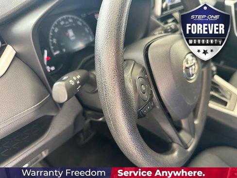Used 2025 Toyota RAV4 XLE FWD image 19