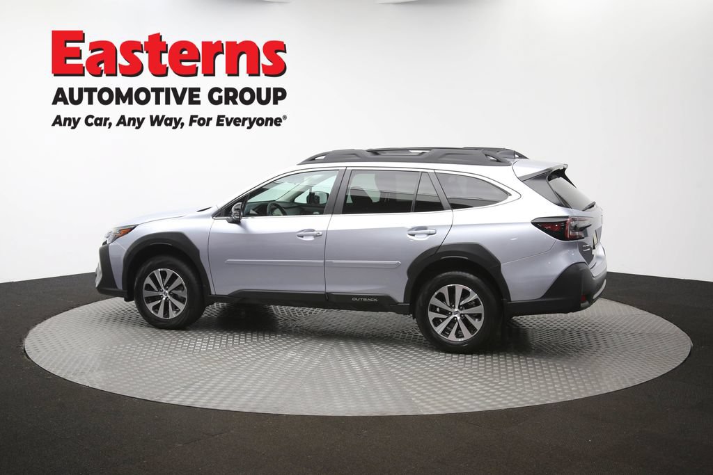 Used 2025 Subaru Outback Premium AWD/4WD image 56