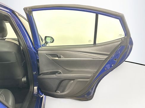 Used 2025 Toyota Camry SE image 29