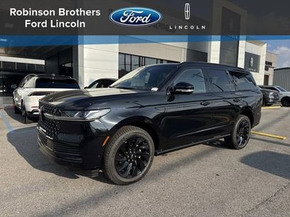 New 2025 Lincoln Navigator Reserve w/ Jet Appearance Package