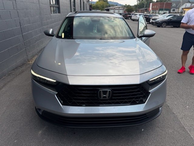 Used 2024 Honda Accord EX image 5