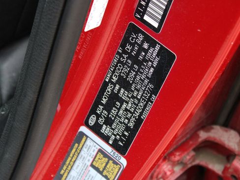 Used 2019 Kia Forte S image 26