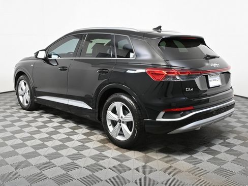 Used 2024 Audi Q4 e-tron Premium image 25