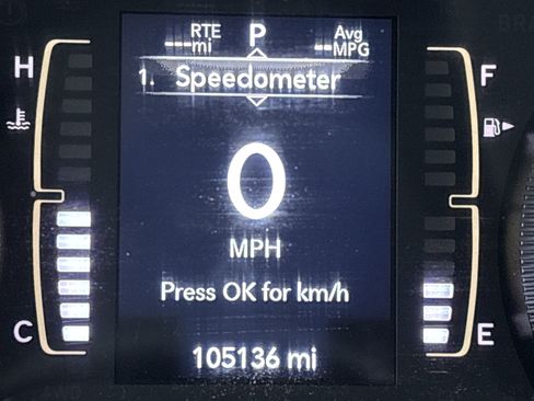 Used 2019 Jeep Cherokee Latitude w/ Popular Appearance Group image 26