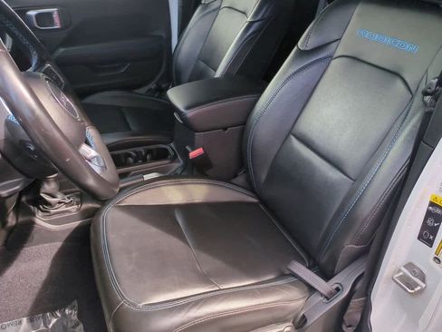 Used 2022 Jeep Wrangler Unlimited Rubicon 4xe w/ Cold Weather Group image 17