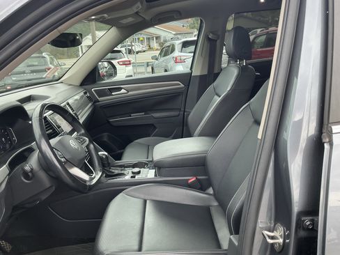 Used 2021 Volkswagen Atlas SEL image 11