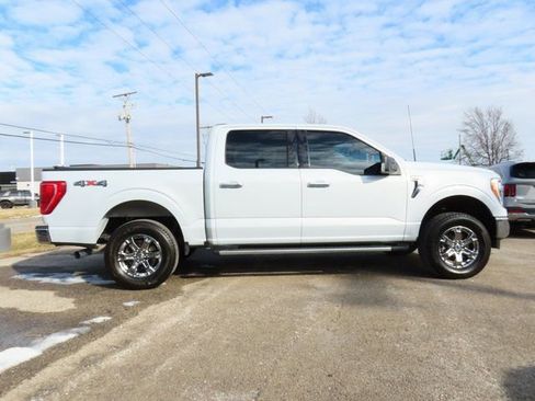 Used 2022 Ford F150 XLT w/ Equipment Group 302A High image 9