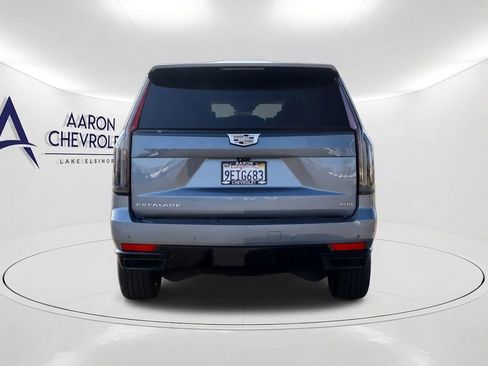 Used 2022 Cadillac Escalade ESV Sport Platinum AWD/4WD image 5