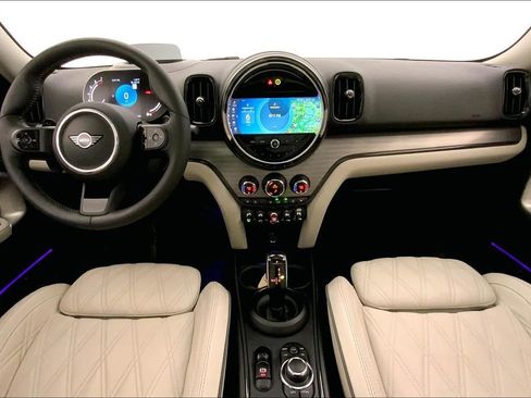 Certified 2024 MINI Cooper Countryman S AWD/4WD image 16